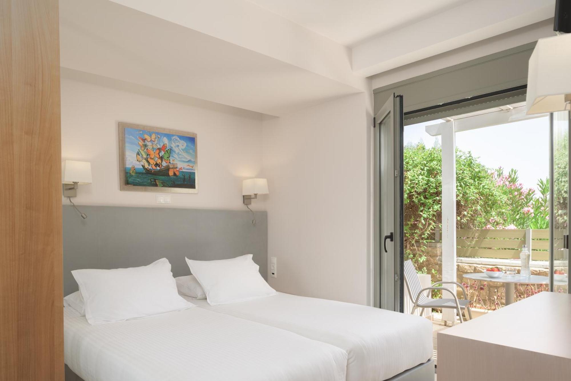 Eco Villa, A Perfect Escape Close To The Beach, By Thinkvilla Maroulás Екстериор снимка